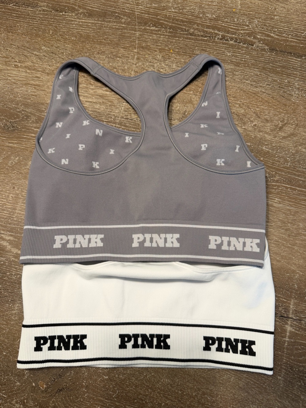 🆕PINK Victoria's Secret Women's Seamless Racerback Sports Bra Bundle (2)